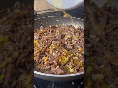 Carne desmechada para arepas de carne desmechada 🥰 #food #cocina #receta #comida #facil