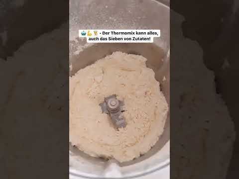 🤖💪👨‍🍳 – Der Thermomix kann alles, auch das Sieben von Zutaten! #thermomixtm6 #thermomix