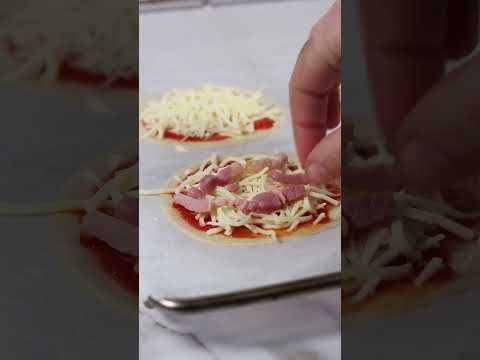 Mini pizzas con obleas de empanadillas #receta #pizza #recetafacil