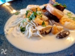 Sopa thai de langostinos y noodles