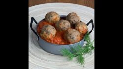Albóndigas con salsa de tomate con thermomix//Ortega Y Cía//