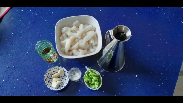 CALAMARES AL AJILLO CON THERMOMIX®
