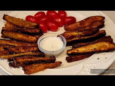 Calabacines fritos en la freidora de aire / zucchini fries