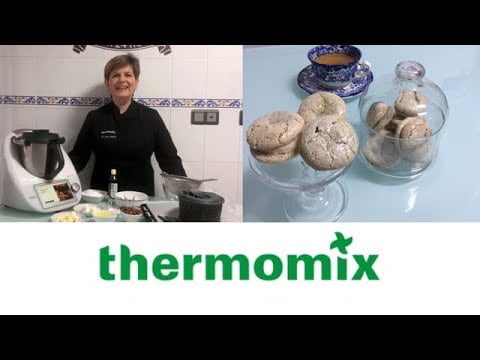 Cocina Macarons de avellana con Thermomix