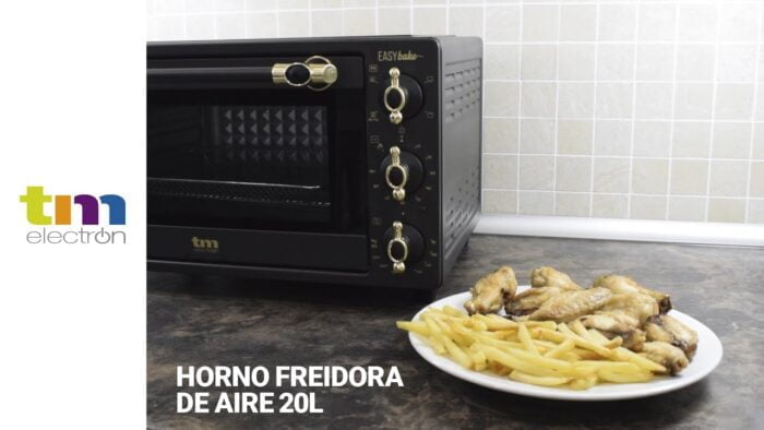 Horno freidora de aire 20L – Alitas de pollo con patatas fritas con aire.