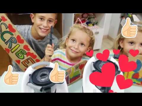 Jugando… En la COCINA.. Hacemos BATIDOS🍹con THERMOMIX