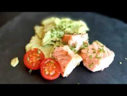 SALMÓN con Salsa de Aguacate con THERMOMIX®. Así de rápido, así de rico…