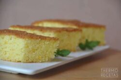 Bizcocho sin gluten de naranja y harina de arroz