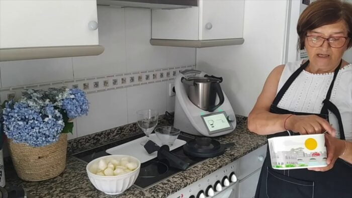 como hacer helado de avellana con thermomix