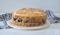 Pastel con crema de mascarpone y cacao