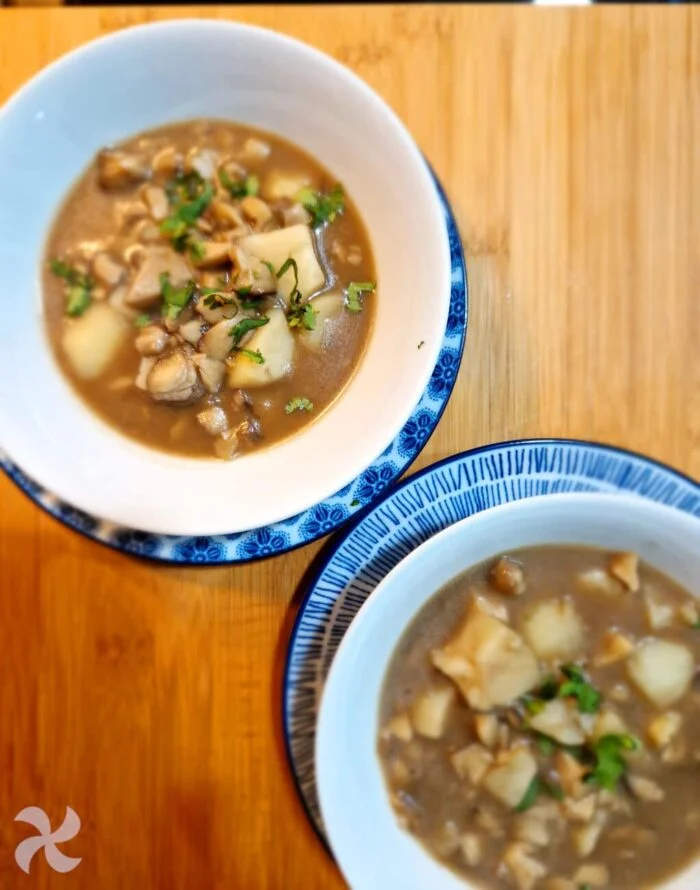Sopa de setas y patatas