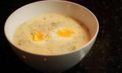 Sopa kulajda, rica gastronomía checa