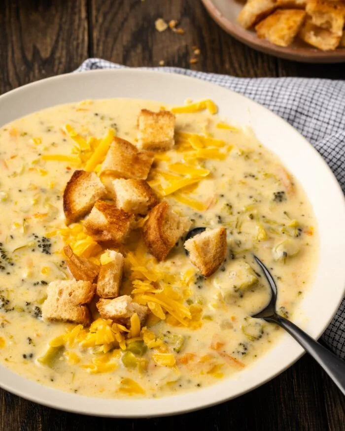 Sopa instantánea de brócoli y queso cheddar