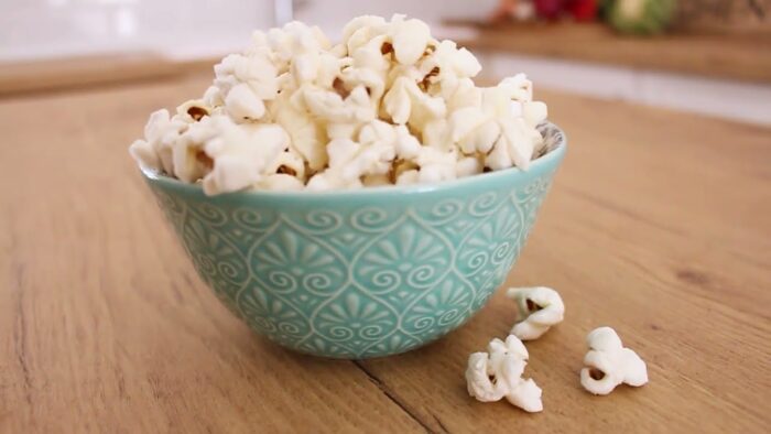 Palomitas de maíz en freidora de aire Cosori