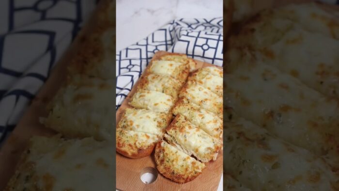 🧄🧀Pan de ajo asado en freidora de aire🧀🧄 #recetafacil #freidoradeaire #pandeajo
