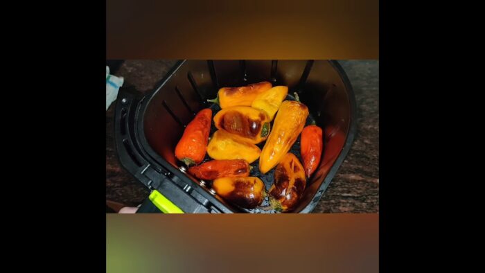 Pimientos Fritos en freidora de Aire Cecotec