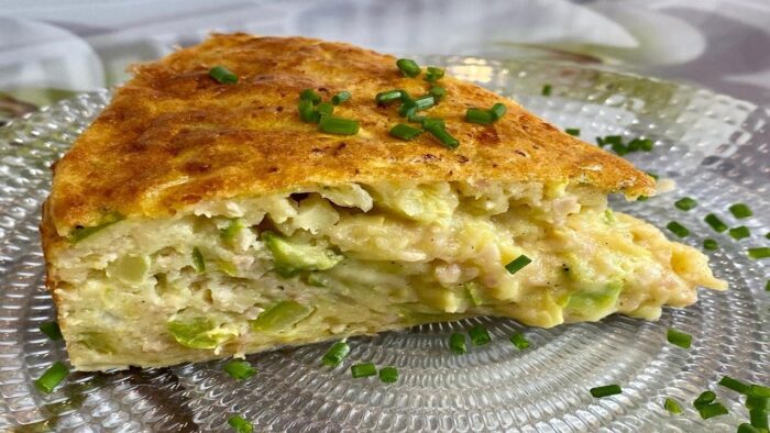 RECETAS CON FREIDORA DE AIRE PASTEL DE CALABACIN JUGOSO Y MUY FACIL!!