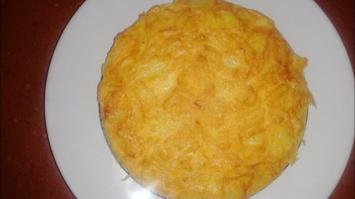 TORTILLA DE PATATAS pequeña para 2 PERSONAS, en freidora de aire TRISTAR