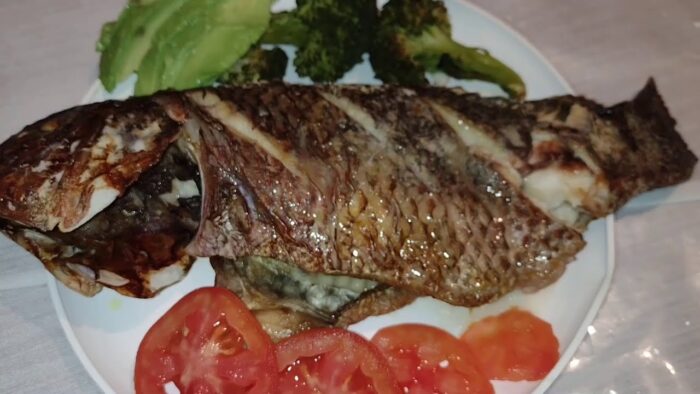 mojarra frita en freidora de aire
