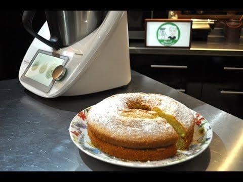 Bizcocho muy esponjoso y sin lactosa con Thermomix ® TM6 – Bizcocho de agua