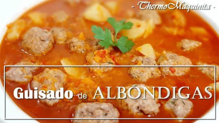 Guisado de ALBÓNDIGAS con THERMOMIX®// Albóndigas en VAROMA cocinadas al VAPOR. Muy fácil.