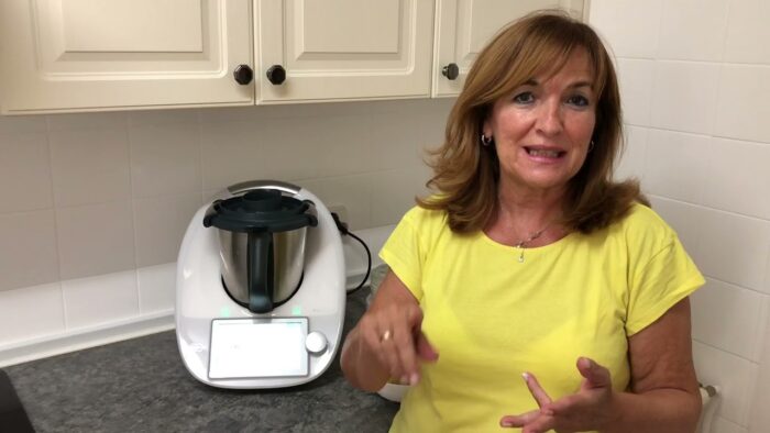 Helado de pistachos con thermomix/receta realizada por Justa Molina  #JustaMolina #cocinandoconJusta