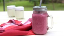 Smoothie de frutos rojos y yogur con Thermomix