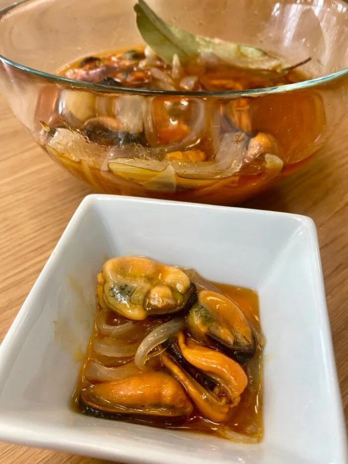 Mejillones al vapor de cerveza en escabeche rojo TM6/TM5/TM31