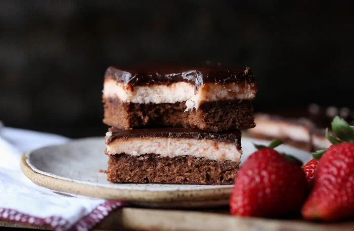 Brownies de Fresa – Galletas y Copas