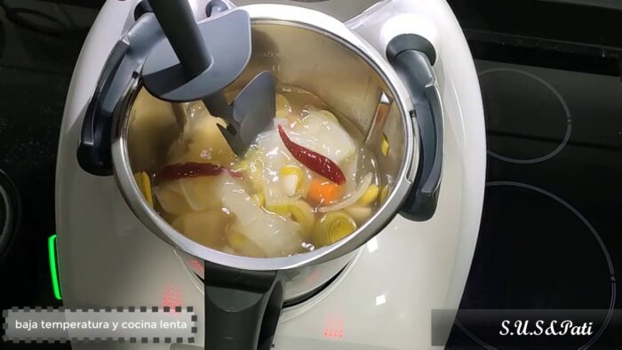 Cubrecuchillas Thermomix y Cubilete (unboxing y receta)+ Mi opinión