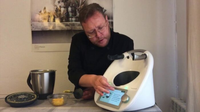 Yemas con Thermomix y José Ángel