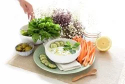 Salsa Tzatziki, receta griega