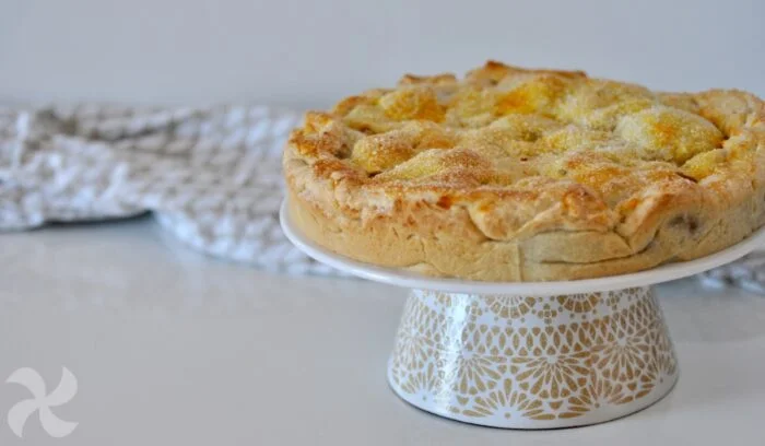 Tarta de nectarina y manzana