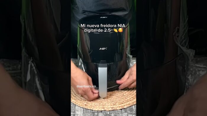 Alitas con freidora de aire NIA de 2.5 lt #shortsyoutube #shortsyoutube #hogar #shortvideo #home