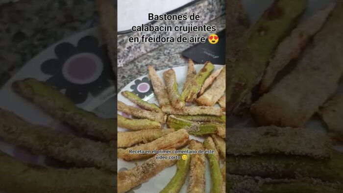 Bastones de calabacín especiados crujientes freidora de aíre 😍 #calabacin #crujiente #shortsyoutube