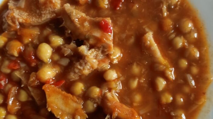 Callos con garbanzos, fácil y rico con Thermomix