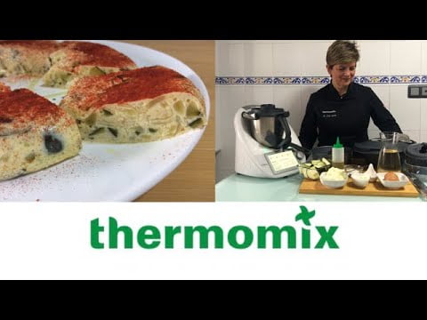 Cocina con Thermomix una Tortilla de Calabacín cuajada en el Varoma