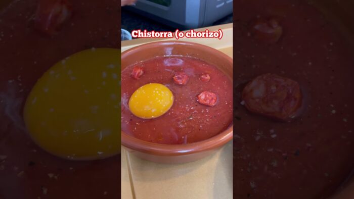 HUEVOS AL PLATO en freidora de aire 🤤#airfryer #shorts #freidoradeaire