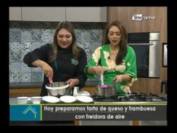 Hoy preparamos tarta de queso y frambuesa con freidora de aire