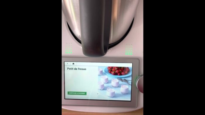Petit de fresas con thermomix tm6
