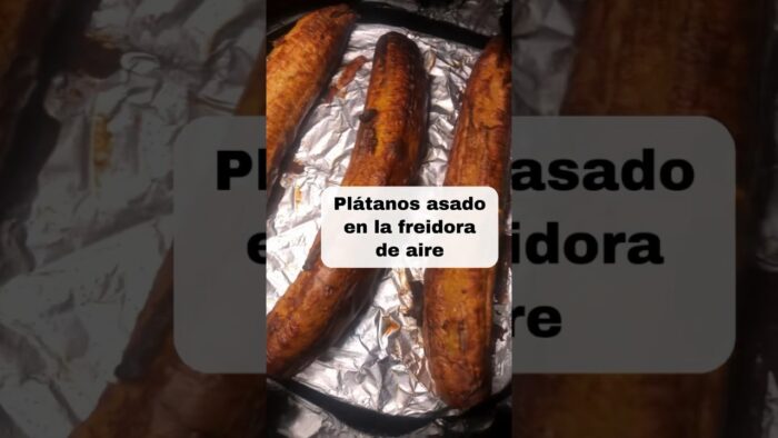 Plátanos asados en la freidora de aire