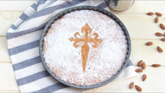 Tarta de Santiago con Thermomix