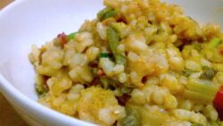 Receta de risotto de limón con guisantes