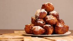 Receta tradicional de buñuelos de viento