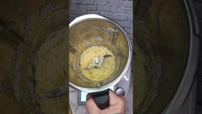 🧅 𝐂𝐄𝐁𝐎𝐋𝐋𝐀 𝐂𝐀𝐑𝐀𝐌𝐄𝐋𝐈𝐙𝐀𝐃𝐀 𝐂𝐎𝐍 𝐓𝐇𝐄𝐑𝐌𝐎𝐌𝐈𝐗®️ #thermomix #cebollacaramelozada