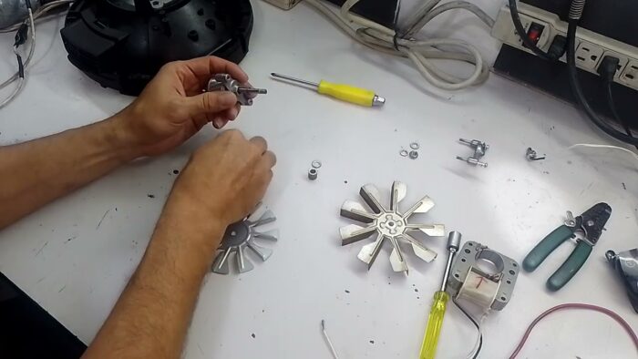 DESENSAMBLE DE VENTILADOR FREIDORA DE AIRE.