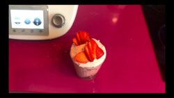 ESPUMA DE FRESAS CON THERMOMIX