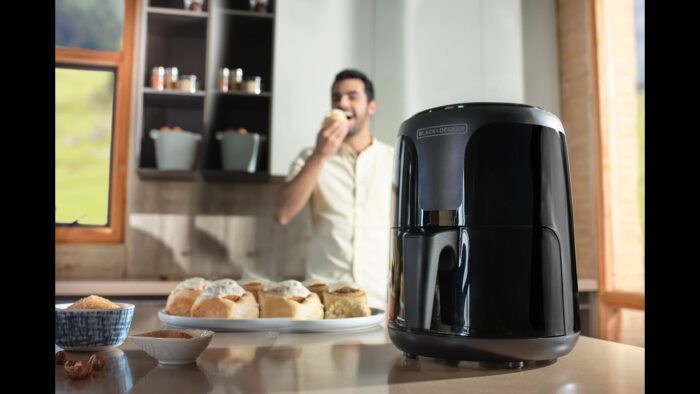Freidora de Aire Digital de 2.1 Litros de BLACK+DECKER®, HFD1010B