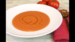 Gazpacho de fresas con Thermomix | Receta deliciosa