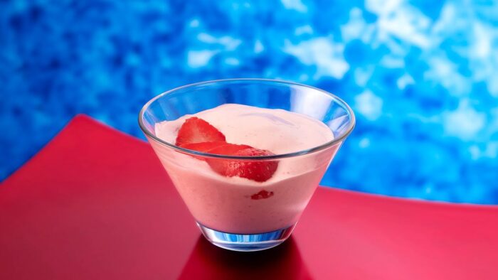 MOUSSE DE FRESAS CON THERMOMIX. Postre frio muy fácil. ¡¡Espuma de fresas con solo 4 ingredientes!!!